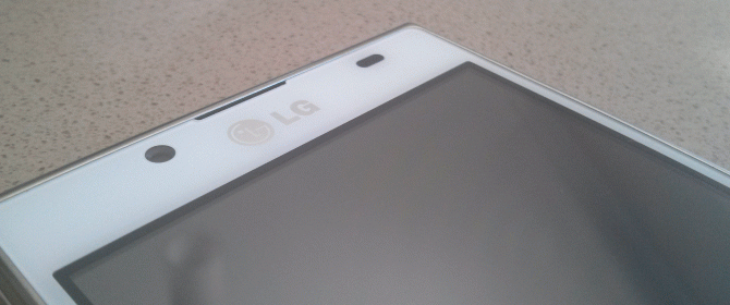 LG Optimus L7 Smartphone Review
