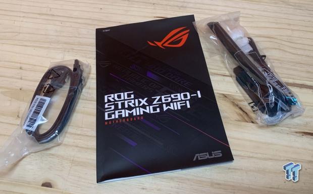 ASUS ROG Strix Z690-I Gaming WIFI Motherboard Review 07