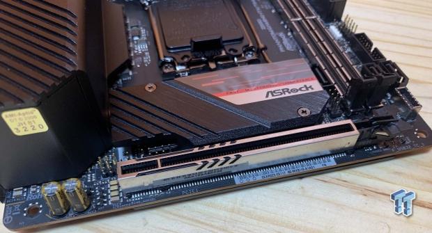 ASRock Z690 PG ITX/TB4 Motherboard Review