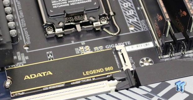 Vil ikke avis skammel ADATA XPG Legend 960 1TB SSD Review - SMI Back with a Vengeance