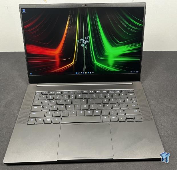 Razer Blade 14 Review: Zen 4 Ryzen-Powered Mobile Powerhouse - Page 2