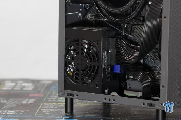 SSUPD Meshroom S SFF Chassis Review 17