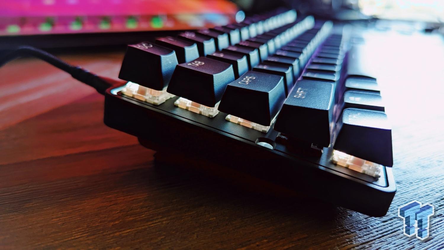SteelSeries Apex 9 Mini Keyboard Review