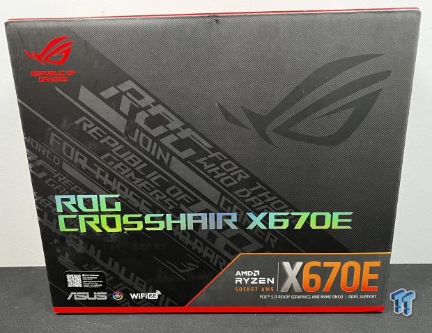 ASUS ROG X670E Crosshair Extreme Motherboard Review 05