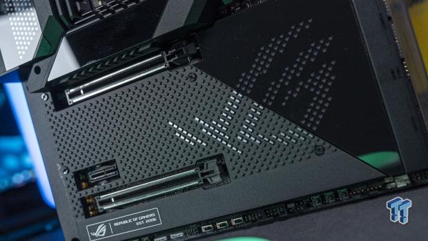 Open Gallery MSI GeForce RTX 4070 Ti SUPRIM X Review 910