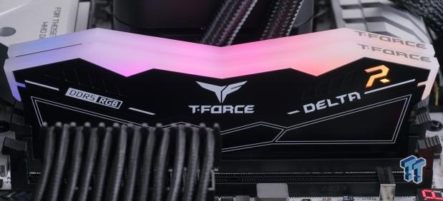 TEAM T-Force Delta RGB DDR5-7200 32GB Dual-Channel Memory Kit 