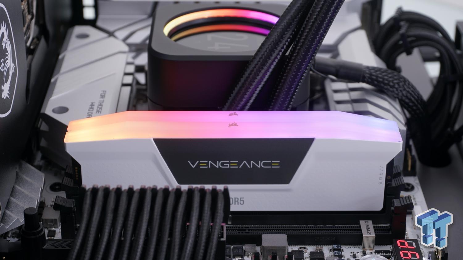 VENGEANCE® RGB 32GB (2x16GB) DDR5 DRAM 5200MHz C40 Memory Kit — White