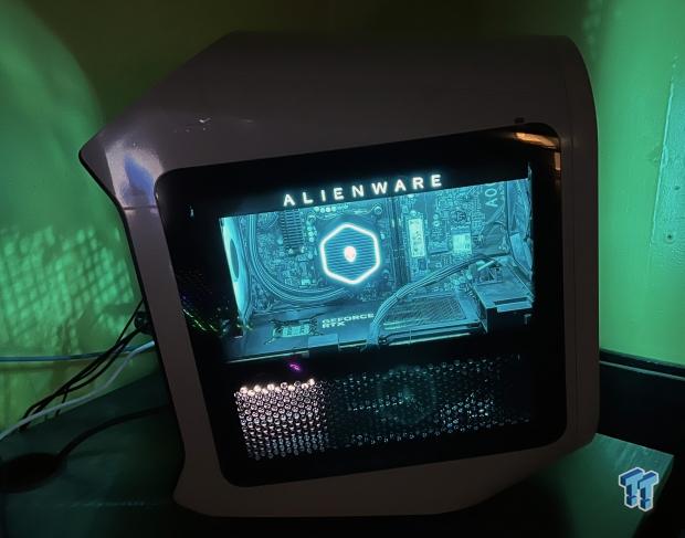 Alienware Aurora R15 Gaming PC Review 12