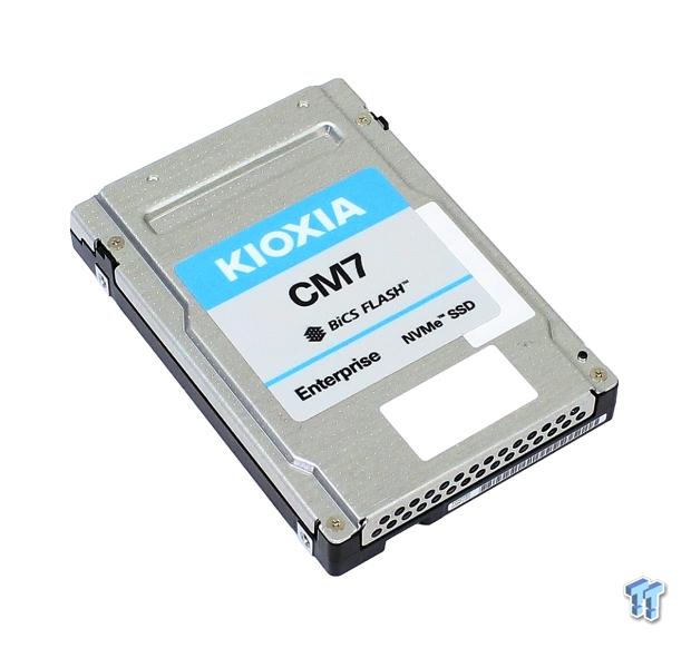 KIOXIA CM7-V 3.2TB SSD Review - Gen5 Hits the Datacenter