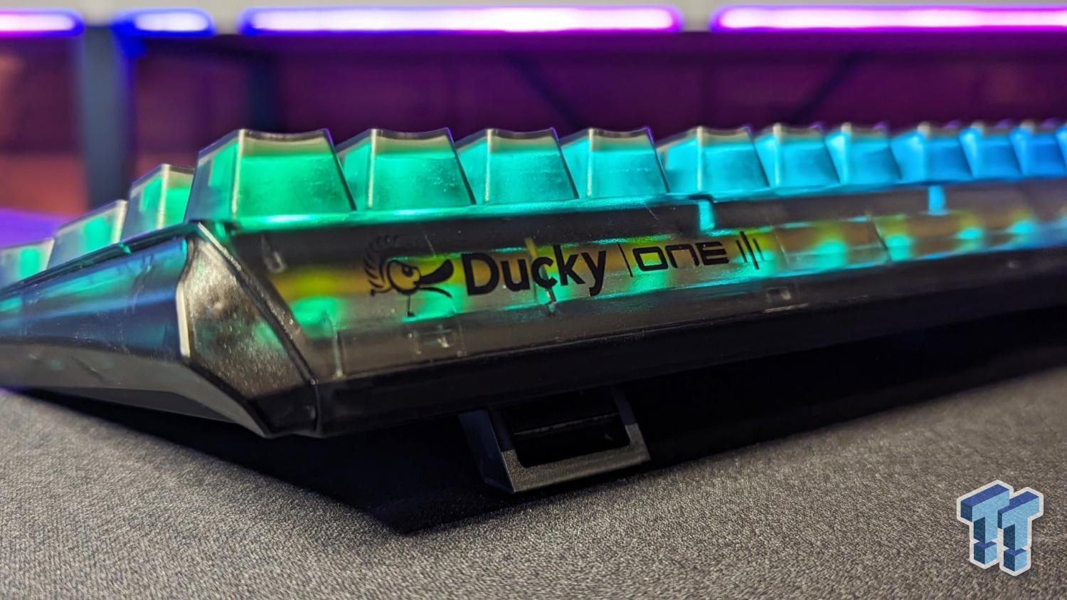 Ducky One III Aura: Update in transparent design