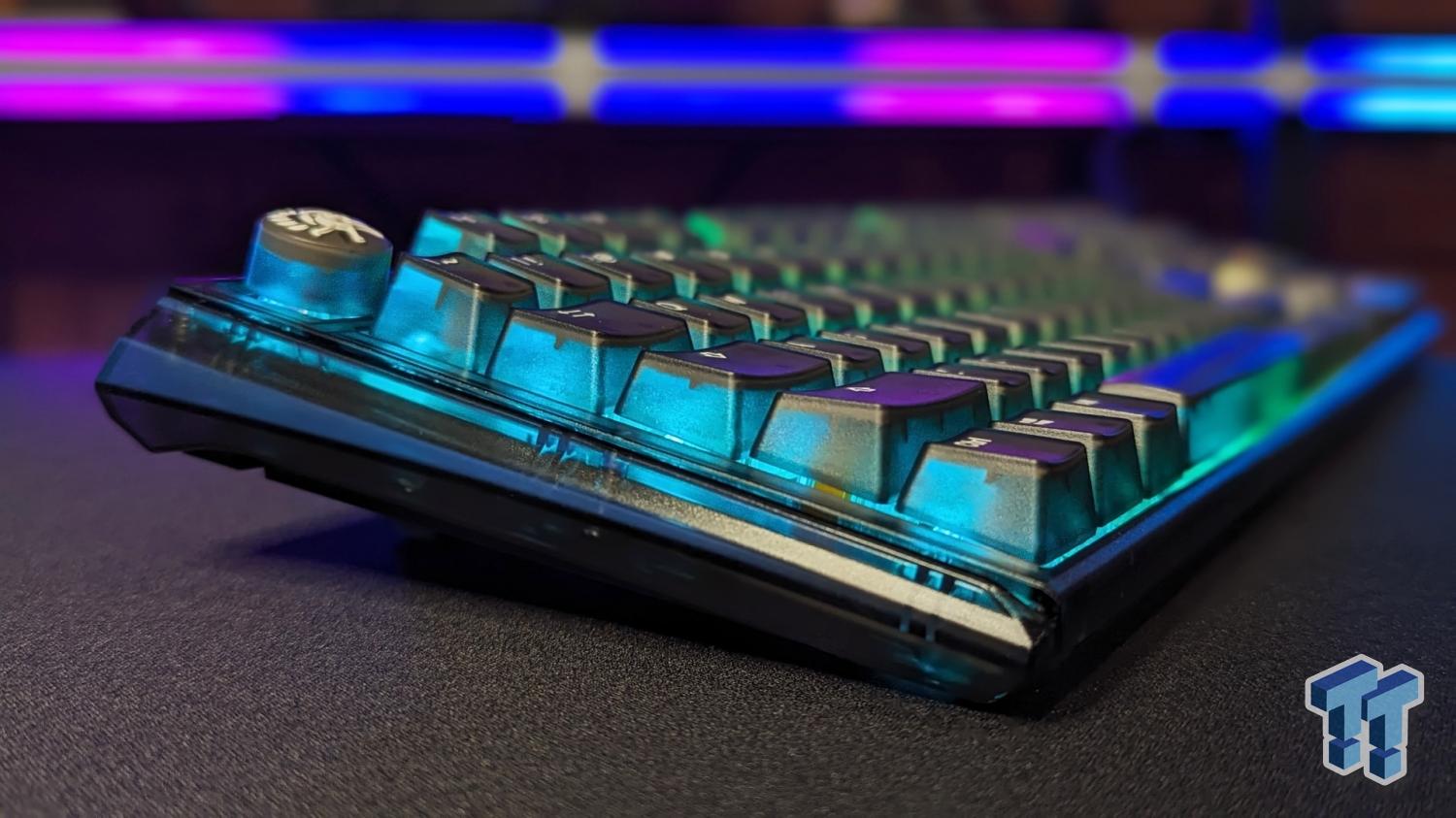 Ducky One III Aura: Update in transparent design