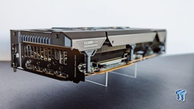 ASUS TUF Gaming Radeon RX 7700 XT OC Edition Review 7