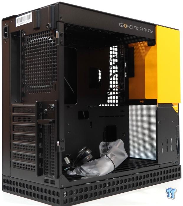 Geometric Future Model 4 King Arthur Mid-Tower Case Review 9