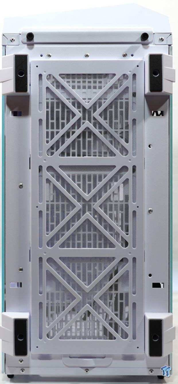 XPG Battlecruiser II Super Mid-Tower Chassis Review 11