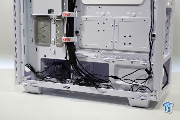 XPG Battlecruiser II Super Mid-Tower Chassis Review 15