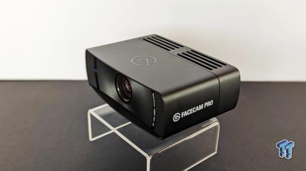 Elgato Facecam Pro Webcam Review - Streaming Perfection 4