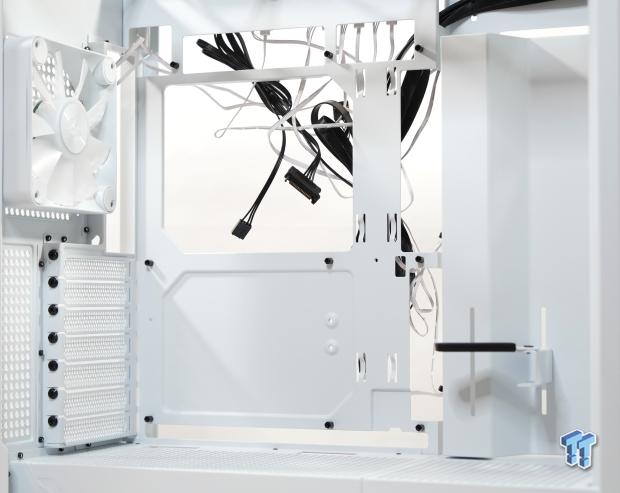 APNX Creator C1 ChromaFlair Mid-Tower Case Review 11