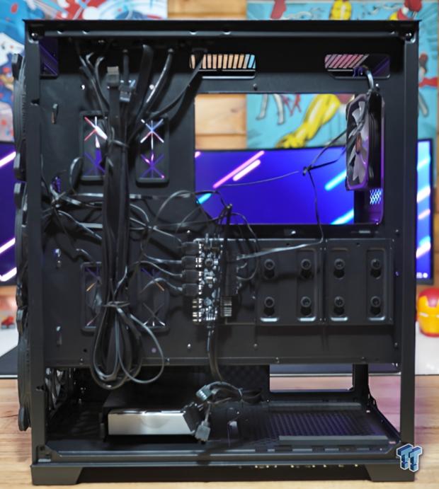 Enermax StarryKnight SK30 V2 Mid-Tower Chassis Review 12