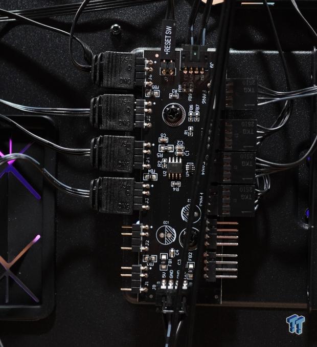 Enermax StarryKnight SK30 V2 Mid-Tower Chassis Review 14