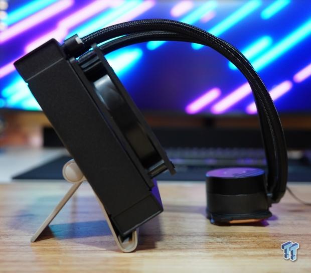 Cooler Master NCORE 100 MAX mITX Chassis Review 18