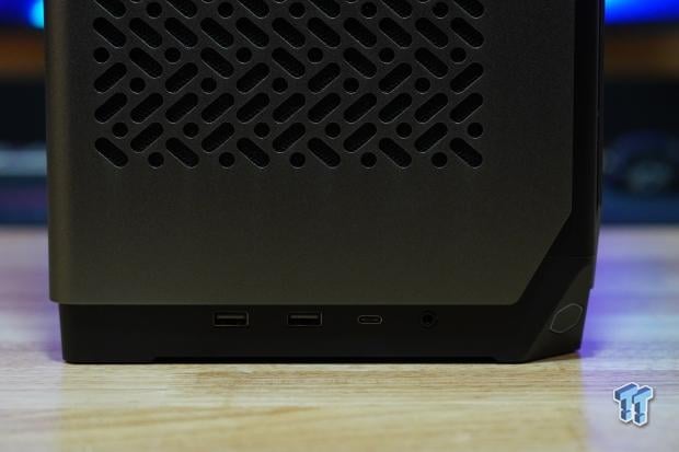 Cooler Master NCORE 100 MAX mITX Chassis Review 9