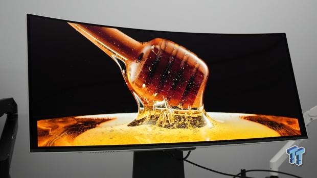 Samsung G8 34-inch QD-OLED Gaming Monitor Review - 175Hz for $900 21