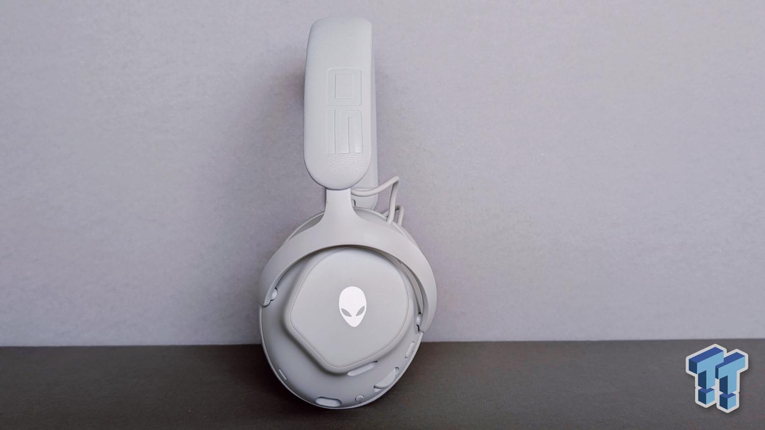 Alienware Pro Wireless Headset Review - Stylish and Comfortable Pro Audio