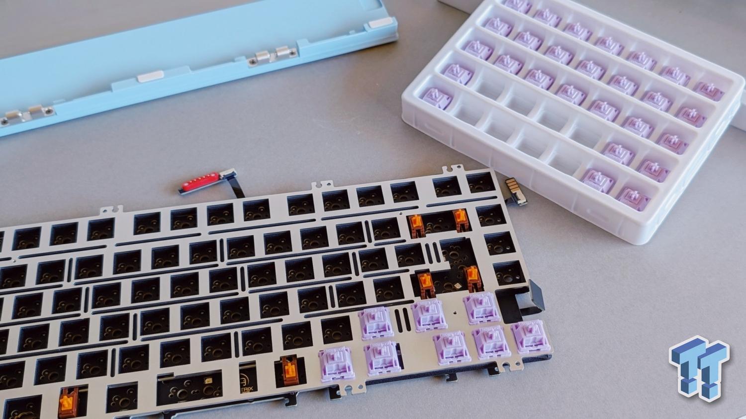 Meletrix Zoom75 TIGA Mechanical Keyboard Kit Review - Build It Yourself