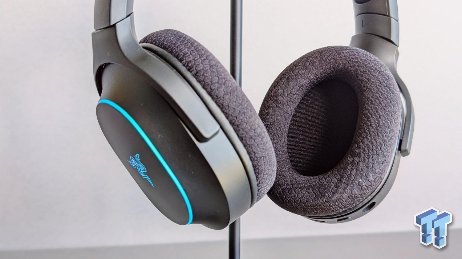 Razer Barracuda X Chroma Wireless Gaming Headset Review