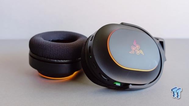 Razer Barracuda X Chroma Wireless Gaming Headset Review - Bright Lights, Big Sound 14