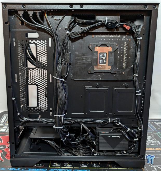 Chieftec APEX E-ATX Chassis Review 15