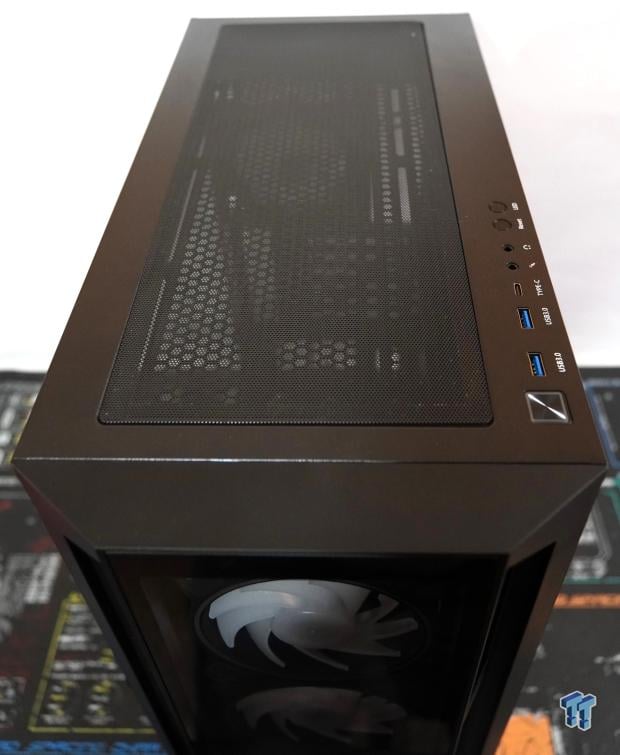 Chieftec APEX E-ATX Chassis Review 5