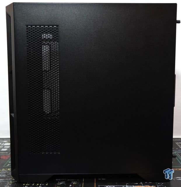 Chieftec APEX E-ATX Chassis Review 6