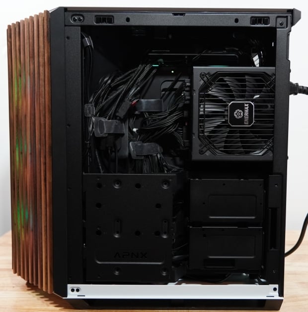 APNX V1-W Dual Chamber Mid-Tower Case Review 19