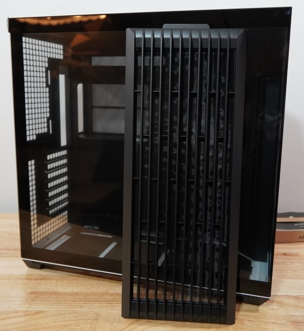 APNX V1-W Dual Chamber Mid-Tower Case Review 6