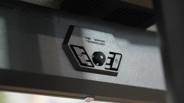 MSI MPG 272URX QD-OLED Gaming Monitor Review - God-level Gaming 29