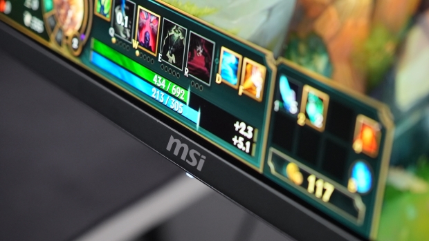 MSI MPG 272URX QD-OLED Gaming Monitor Review - God-level Gaming 41