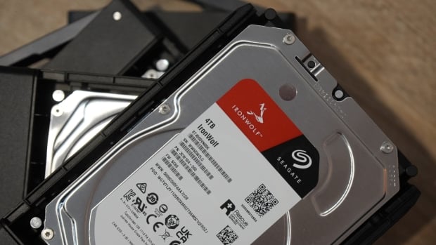 How you can become your own Netflix with UGREEN and Seagate 45
