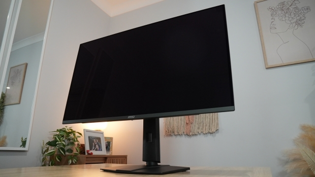 MSI MPG 322URX QD-OLED Gaming Monitor Review - The New Peak of PC Gaming for $1299 24