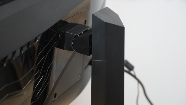 MSI MAG 321CUPDF Review - World's First Dual-Mode Curved Gaming Monitor 25