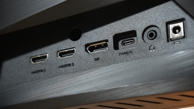 MSI MAG 321CUPDF Review - World's First Dual-Mode Curved Gaming Monitor 29