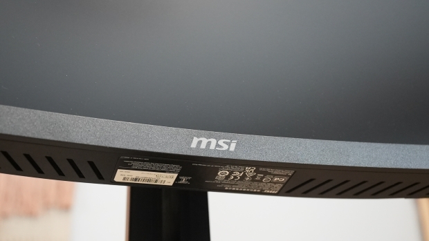 MSI MAG 321CUPDF Review - World's First Dual-Mode Curved Gaming Monitor 33