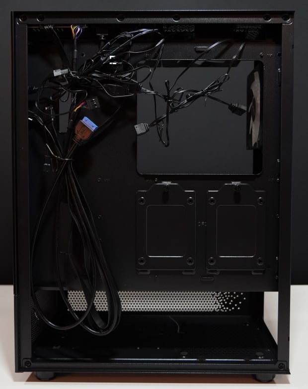 XPG Invader X Mini ATX Chassis Review 12