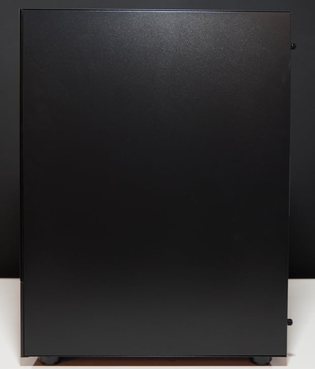 XPG Invader X Mini ATX Chassis Review 8