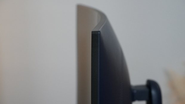 Alienware AW3225DM Gaming Monitor Review - 32-inch QHD 180Hz for $319 30