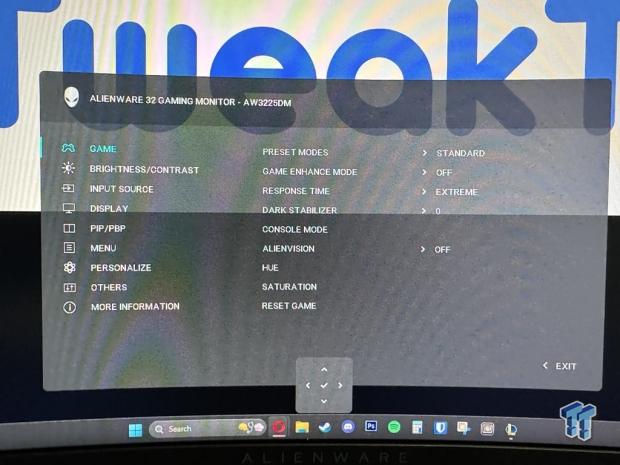 Alienware AW3225DM Gaming Monitor Review - 32-inch QHD 180Hz for $319 40