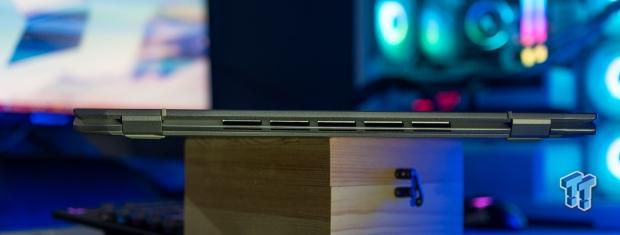 MSI Prestige A16 AI+ (Strix Point APU) Laptop Review 14