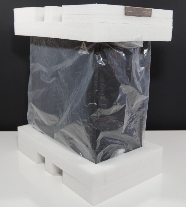 Fractal Design Meshify 3 Mid-Tower Chassis Review 2