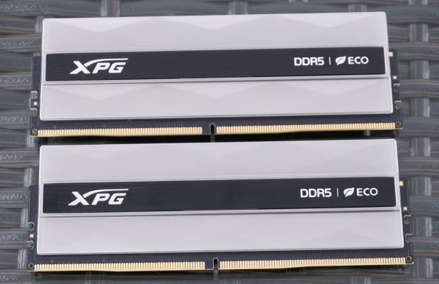 XPG Lancer Neon RGB ECO DDR5-8000 32GB CUDIMM Dual-Channel Memory Kit Review 05