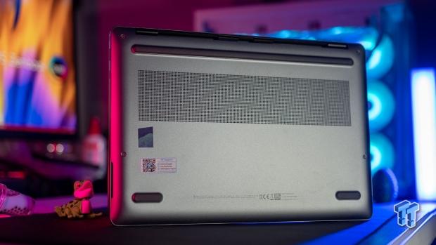 HP ZBook Ultra G1a 14 (Strix Halo APU) Workstation Laptop Review 20